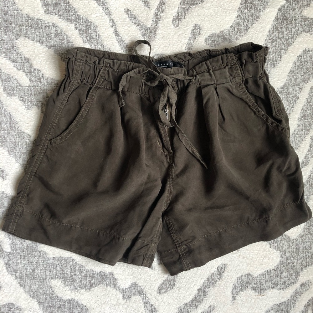 NWT Sanctuary Paperbag Waist Shorts